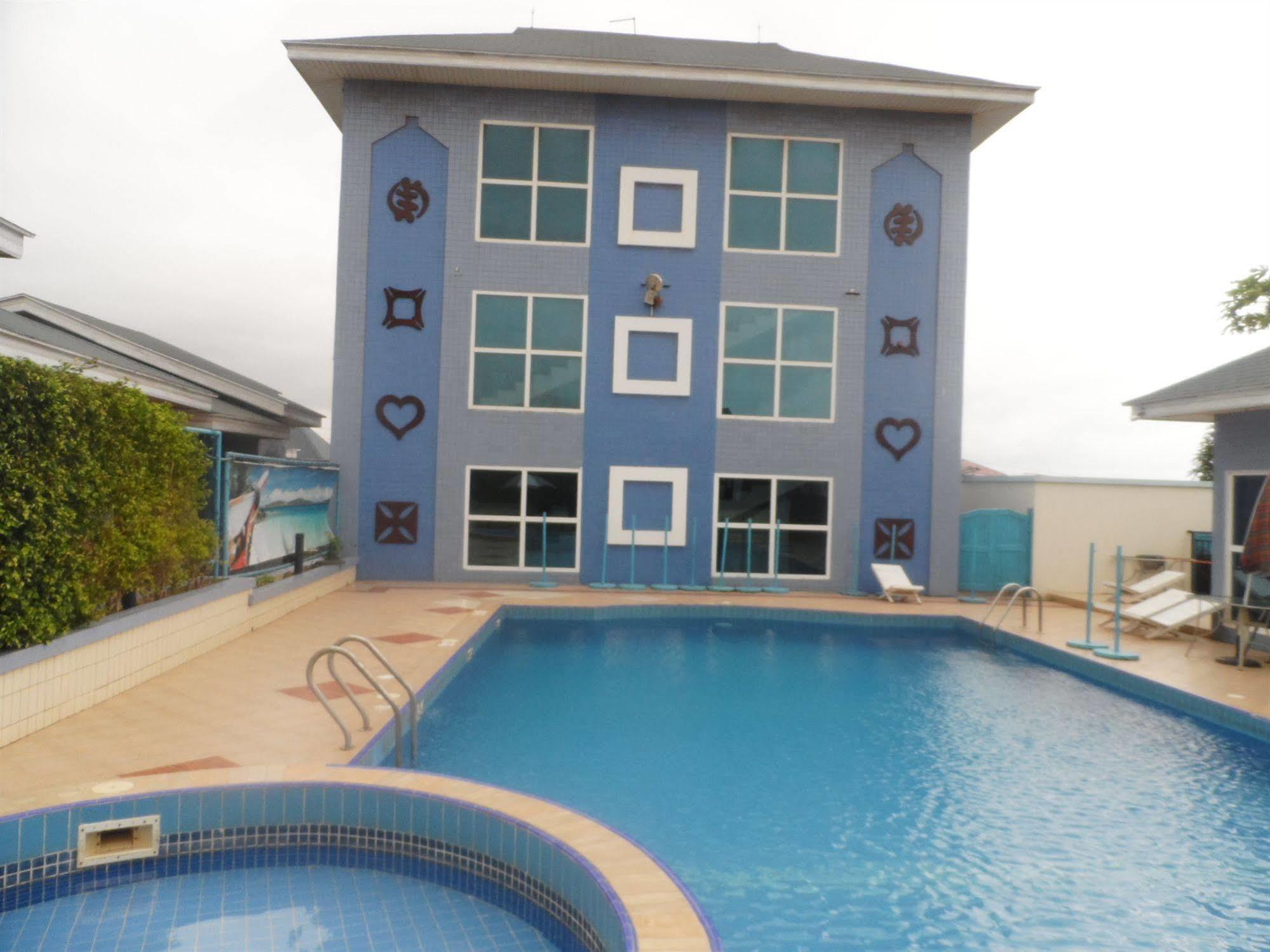 De Holiday Beach Hotel Kokrobite Kültér fotó