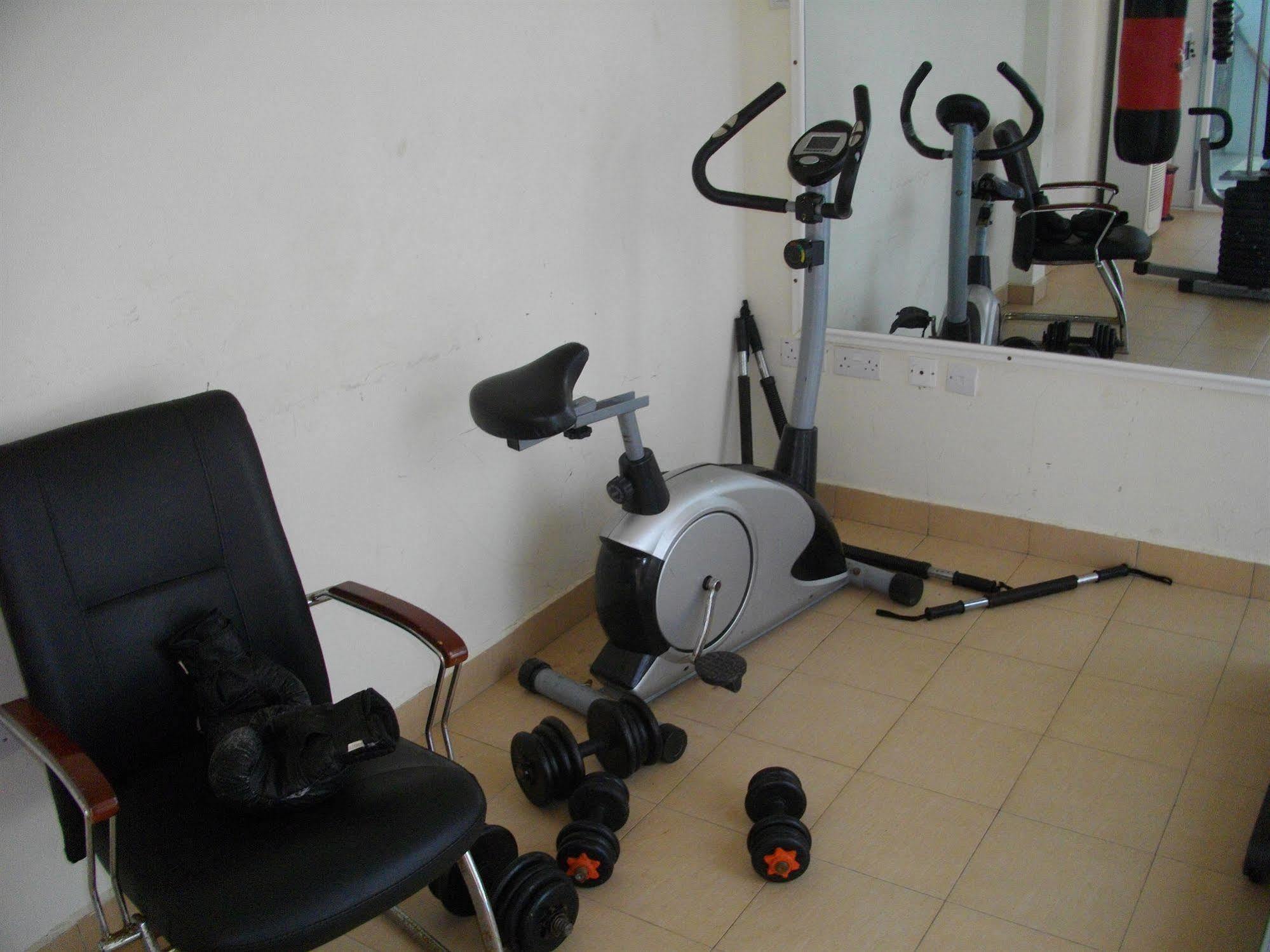 De Holiday Beach Hotel Kokrobite Kültér fotó